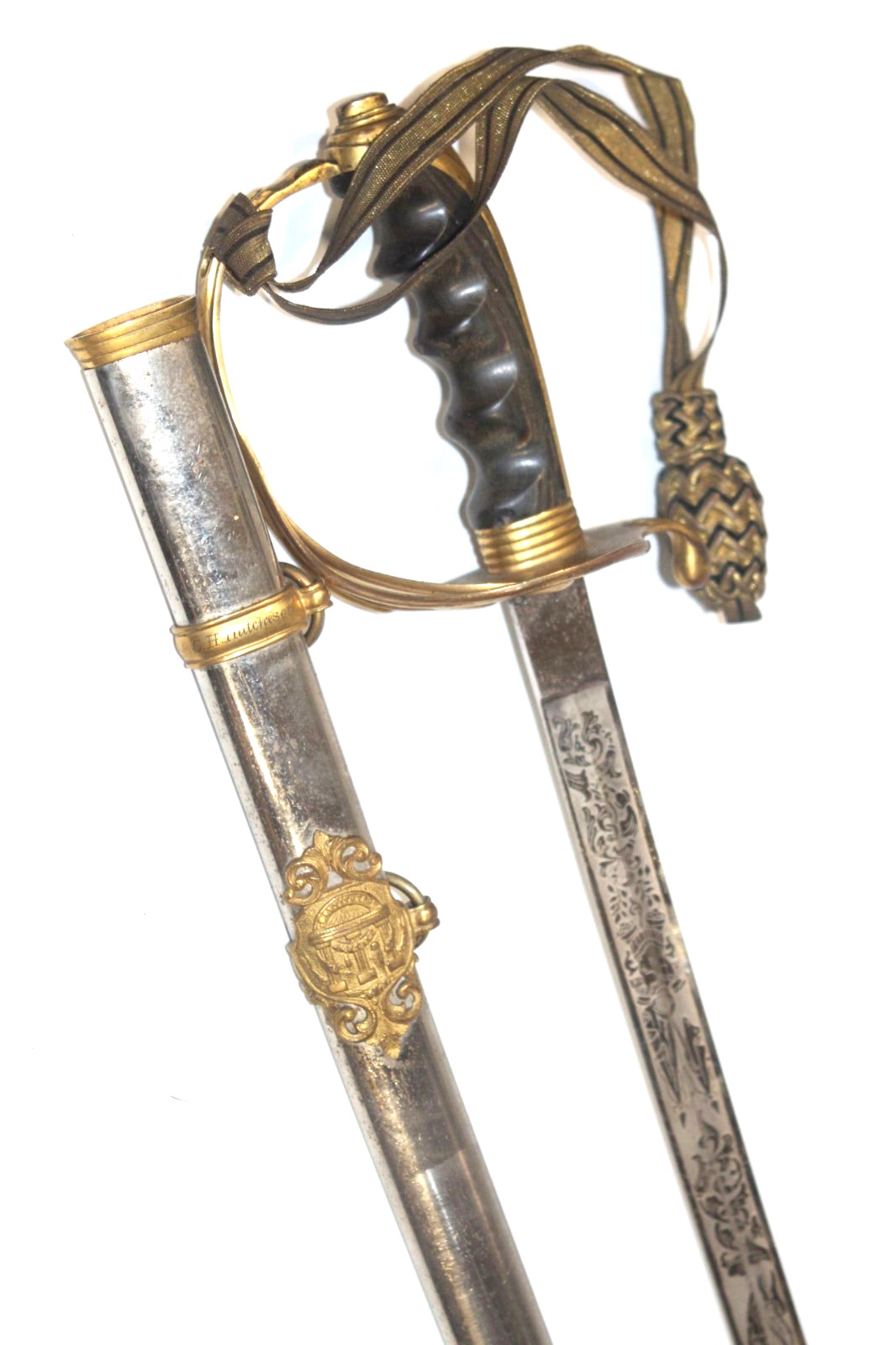 Antique M1902 U.S Army Officer Sword Cavalry + Scabbard M.C. Lilley Inscribed Antique M1902 U.S Army Officer Sword Cavalry + Scabbard M.C. Lilley Inscribed