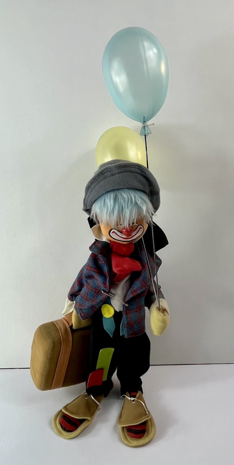 Vtg Bub Nistis Felt Hobo Clown w/Balloons & SuitCase 20” Barcelona Spain 1950\'s 