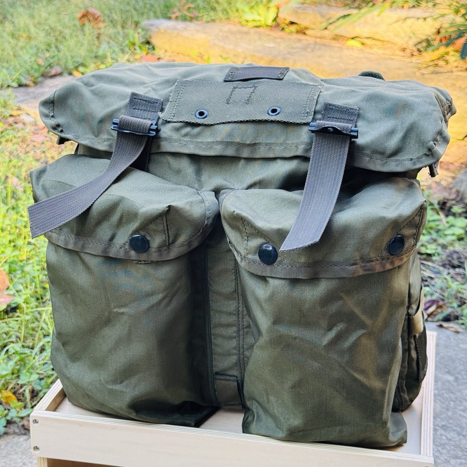 USMC M-1967 Nylon Marine Combat Field Pack Butt Back New Old Stock NOS RARE