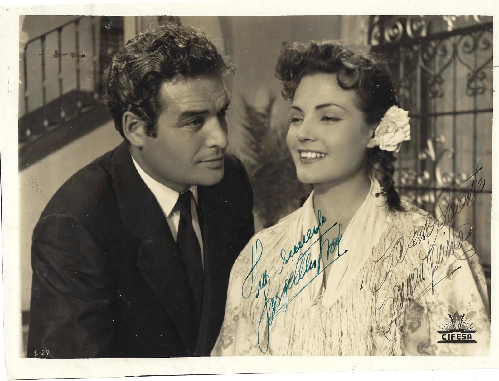 SPANISH ACTORS JORGE MISTRAL & CARMEN SEVILLA, SIGNED VINTAGE PROMOTIONAL PHOTO