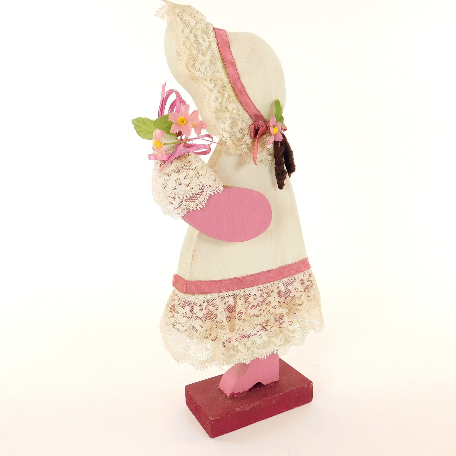 Sunbonnet Sue Wooden Statue Pink Lace Trim Brown Yarn Hair