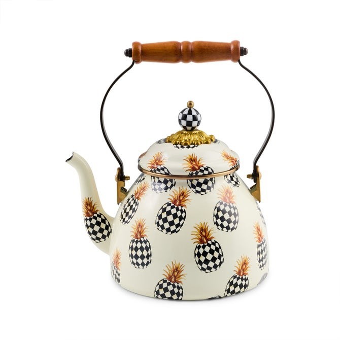NEW MacKenzie-Childs Pineapple 2 Quart Tea Kettle, No Import Fees NEW MacKenzie-Childs Pineapple 2 Quart Tea Kettle, No Import Fees