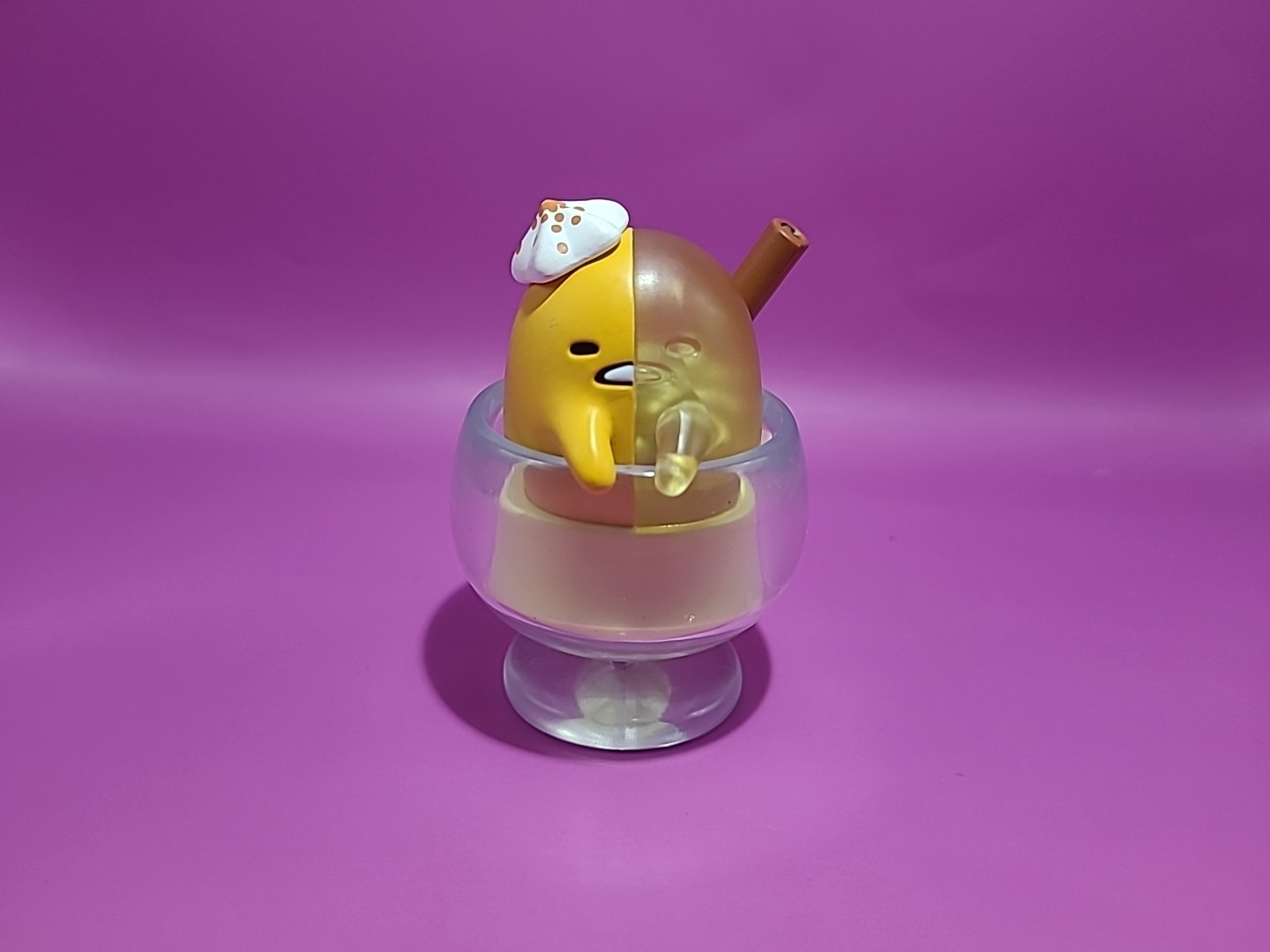 Mighty Jaxx Kandy X Sanrio Characters, Snowy Dreams (RARE - Gudetama)