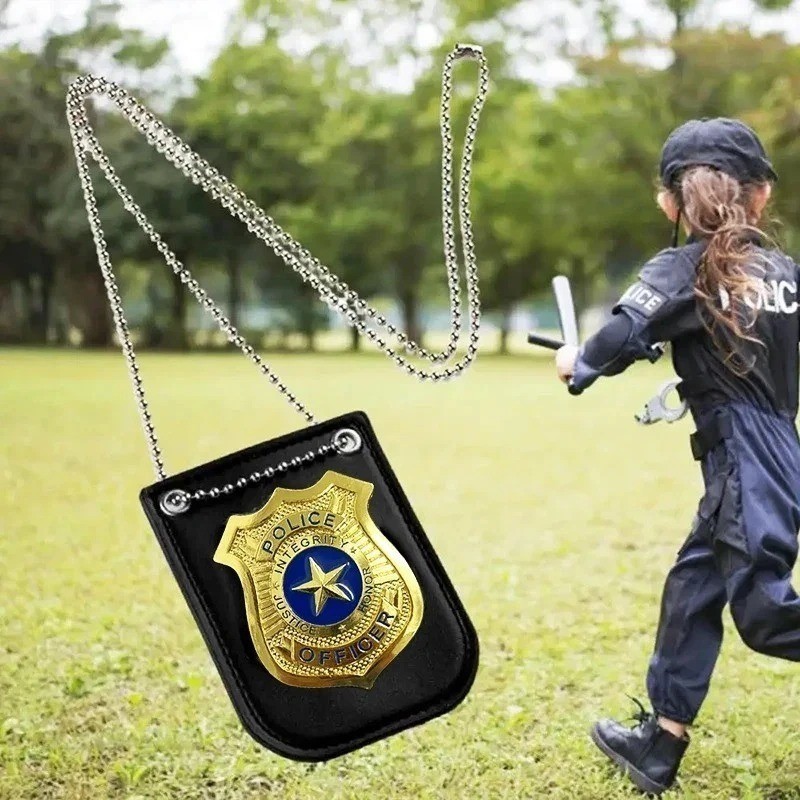 Police Badge with Chain and Belt Clip, Detective Role Play Costume Accessory, Go Police Badge with Chain and Belt Clip, Detective Role Play Costume Accessory, Go