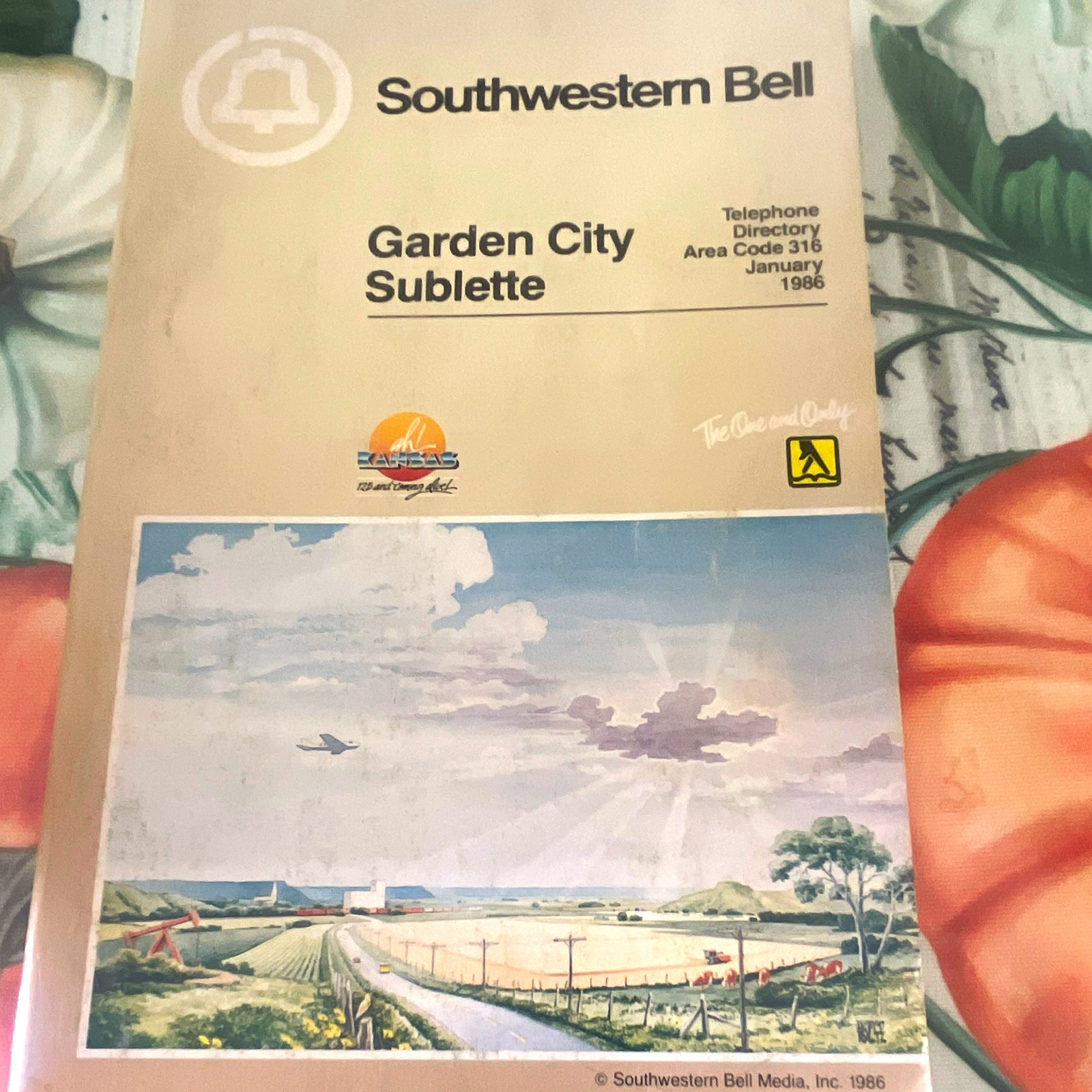 Southwestern Bell Telephone Directory Garden City Sublette 316 Jan 1986