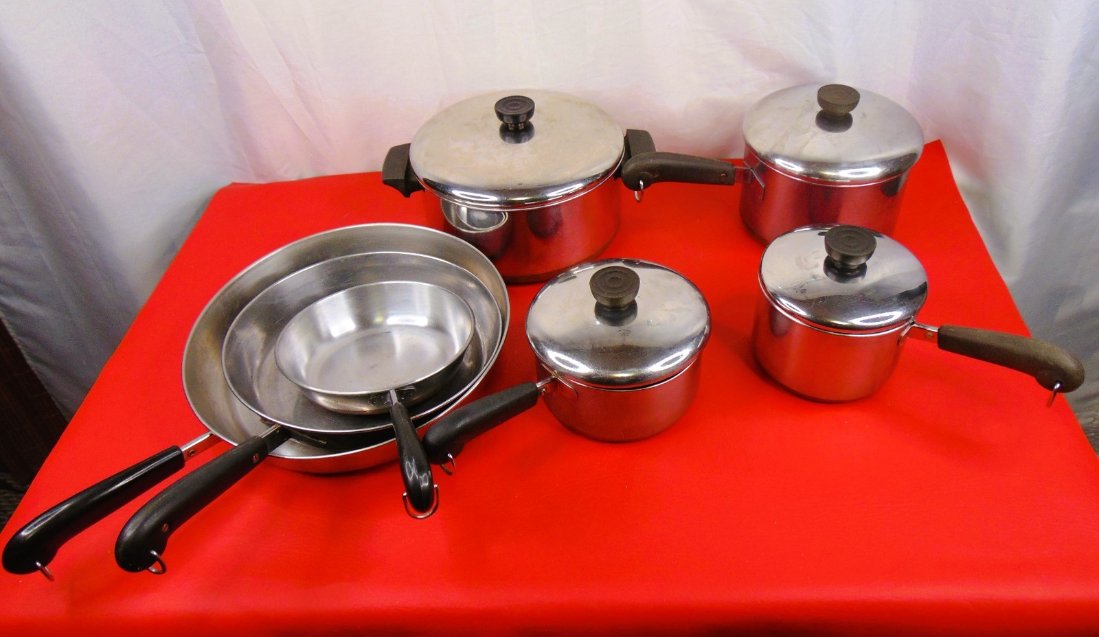Vintage Revere Ware Copper Bottom 13 Piece Cookware Set Vintage Revere Ware Copper Bottom 13 Piece Cookware Set