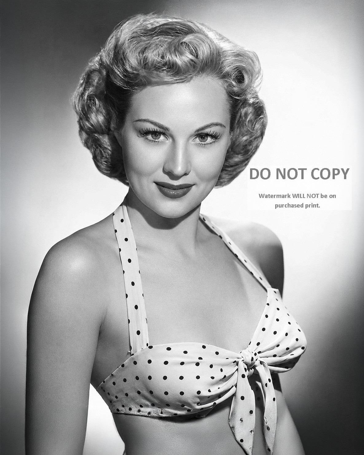 ACTRESS VIRGINIA MAYO PIN UP - 8X10 PUBLICITY PHOTO (EE-512)