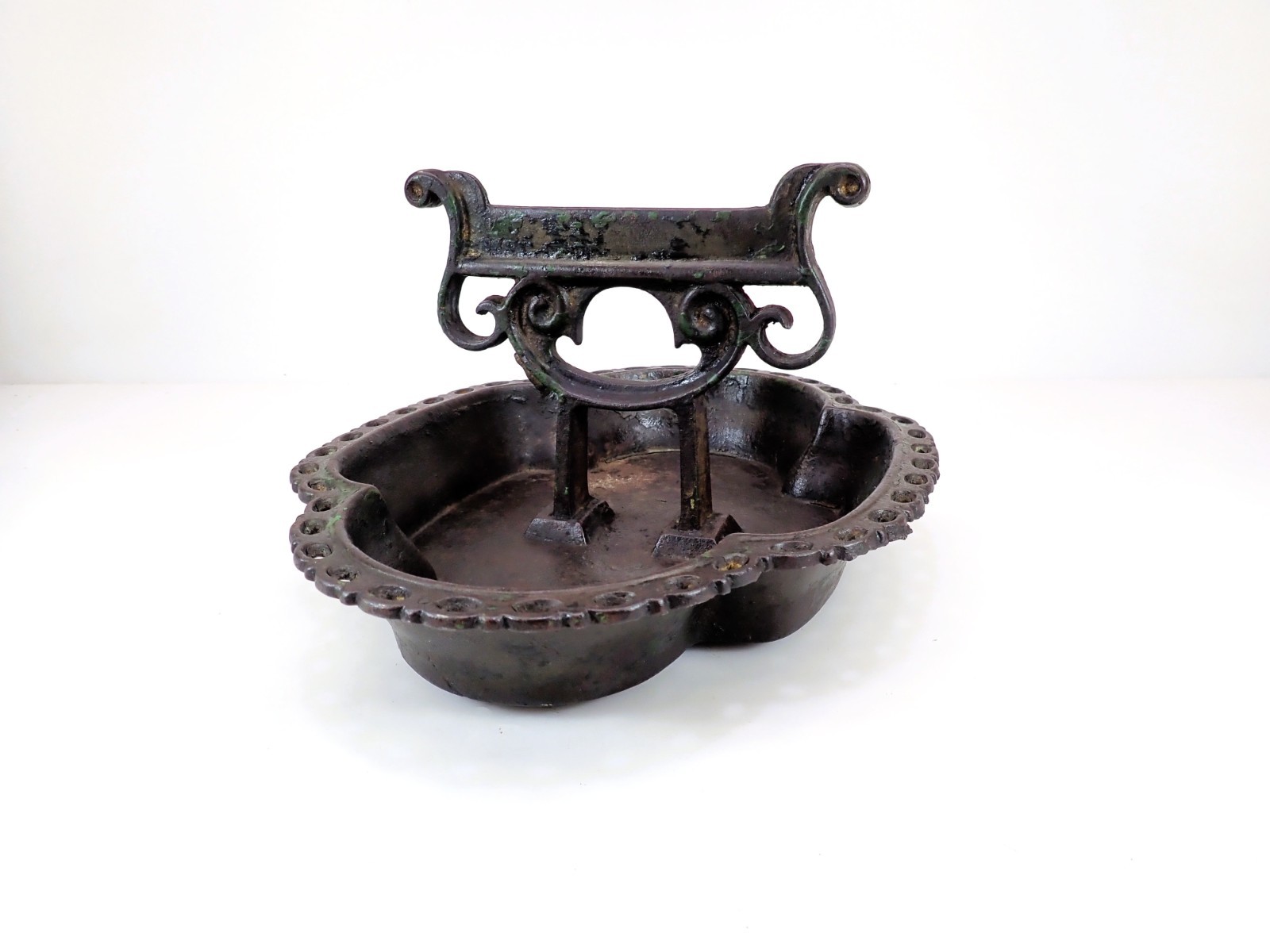 Vintage Cast Iron Boot Scraper Oval Scalloped Drip Pan Tray Victorian Scroll