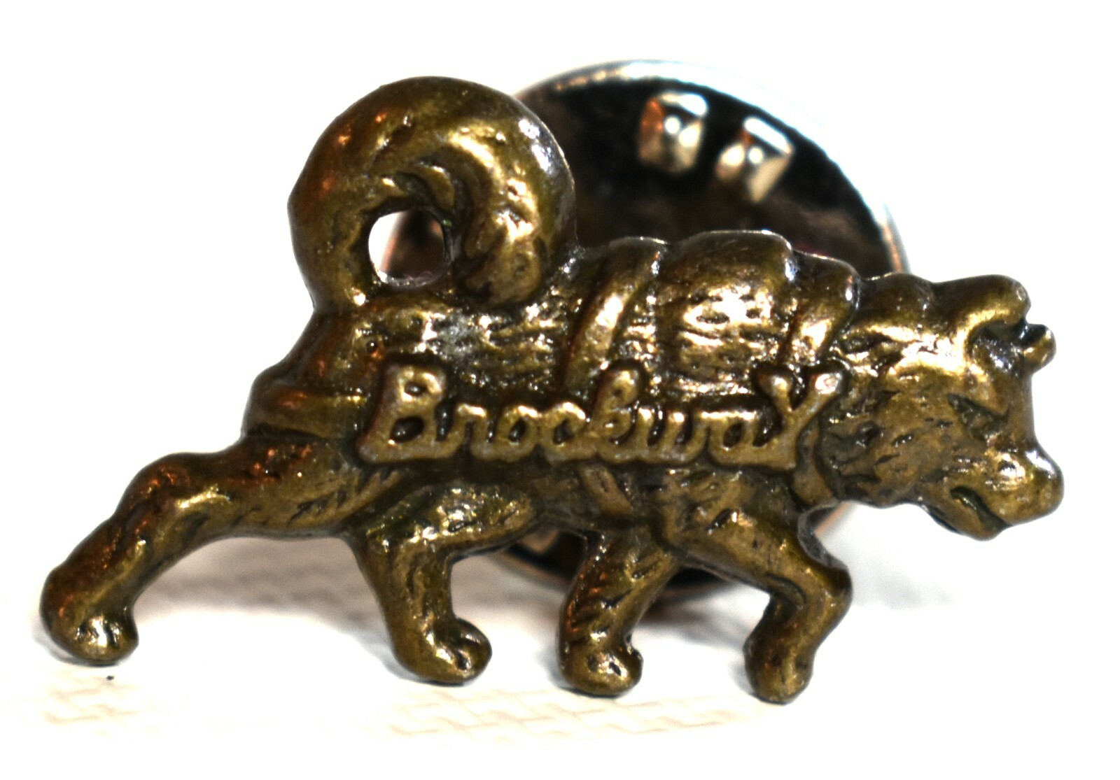 ORGINAL BROCKWAY TRUCKS HUSKY TIE TACK LAPEL PIN ~ EXCELLENT