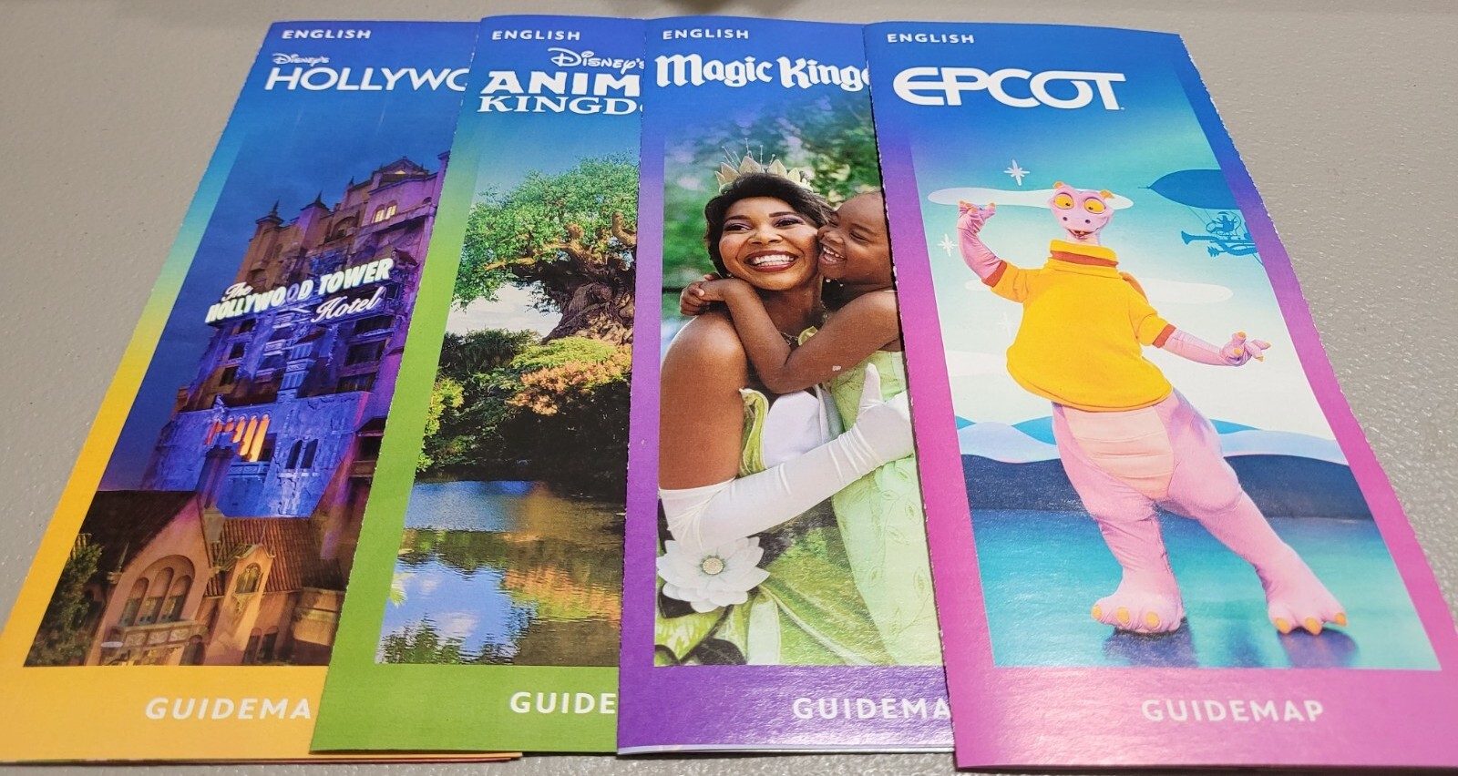 NEW 2023/2024 Walt Disney World Theme Park  map/Maps - 4 Guides Brochures set