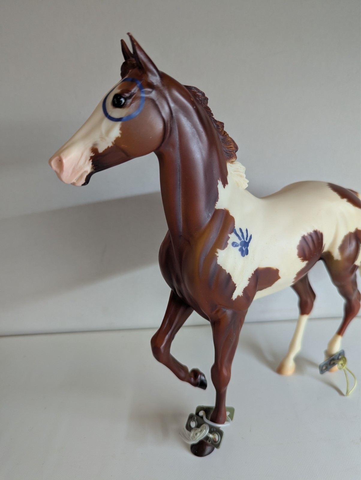 Breyer 2005 'Wapasha' Lonesome Glory #701845 PRE-OWNED Excellent Used Condition