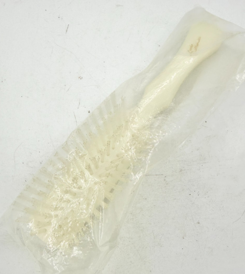 Nos Vintage Stanley Lady Catherine Hairbrush White Nylon Bristles Nos Vintage Stanley Lady Catherine Hairbrush White Nylon Bristles