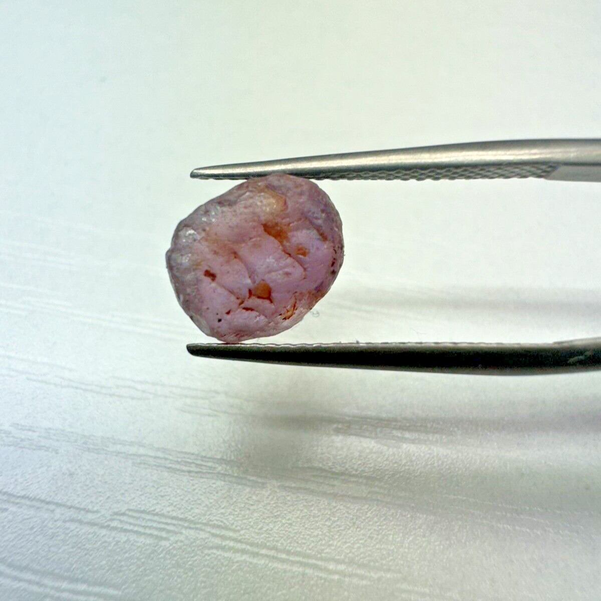 Sapphire *rare* peach purple clean faceting rough gemstone Tanzania 3.66 carats Sapphire *rare* peach purple clean faceting rough gemstone Tanzania 3.66 carats