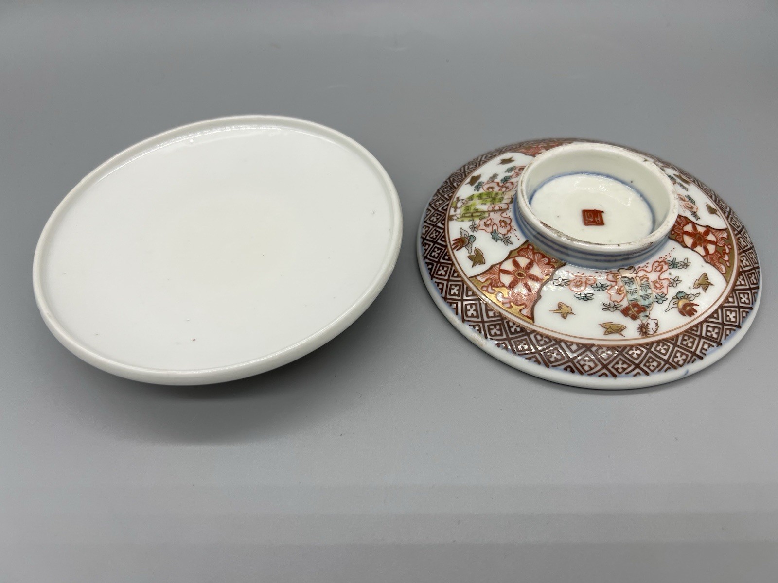 2 Antique Japanese Hand Painted Porcelain Footed Shallow Bowls 5” Diameter 2 Antique Japanese Hand Painted Porcelain Footed Shallow Bowls 5” Diameter