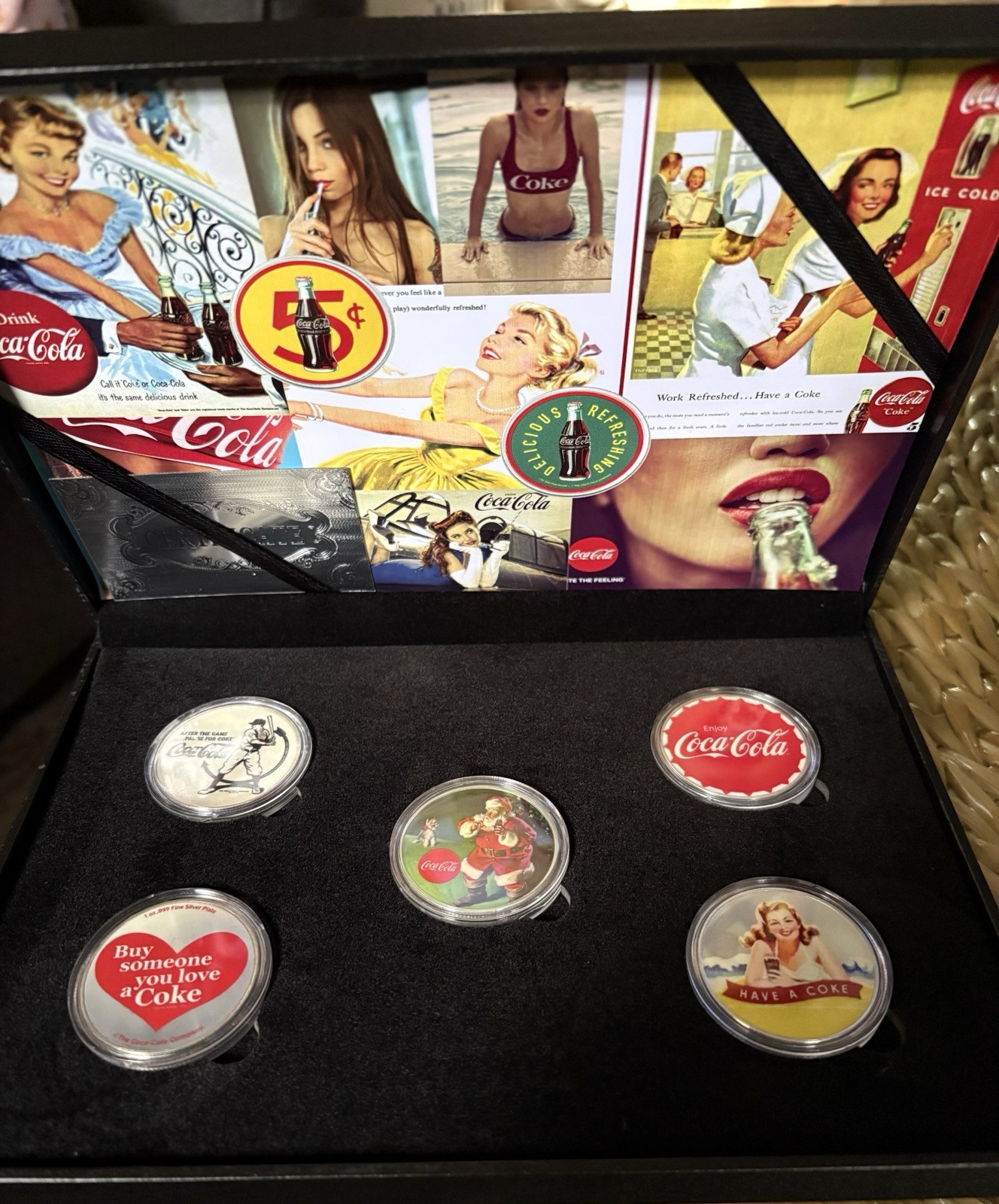 Coca Cola 5 Silver Plated 1oz Copper Nickel Round Coin Collectible Tokens W/COA Coca Cola 5 Silver Plated 1oz Copper Nickel Round Coin Collectible Tokens W/COA