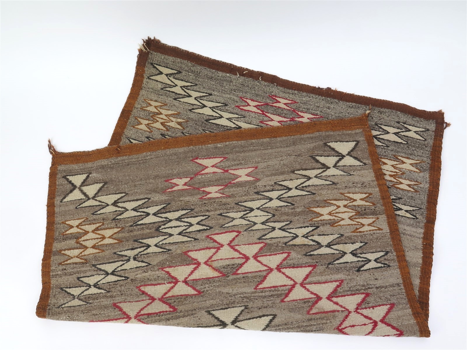 Vintage Hand Woven Navajo Native American Eye Dazzler Wool Rug 47.5 Vintage Hand Woven Navajo Native American Eye Dazzler Wool Rug 47.5