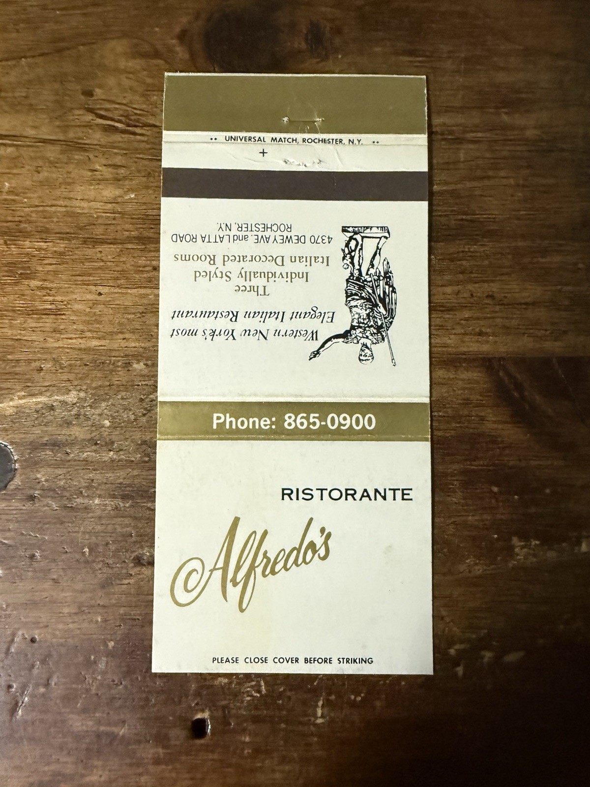 H430 Alfredo’s Italian Restaurant Rochester New York Vintage Matchbook Cover H430 Alfredo’s Italian Restaurant Rochester New York Vintage Matchbook Cover