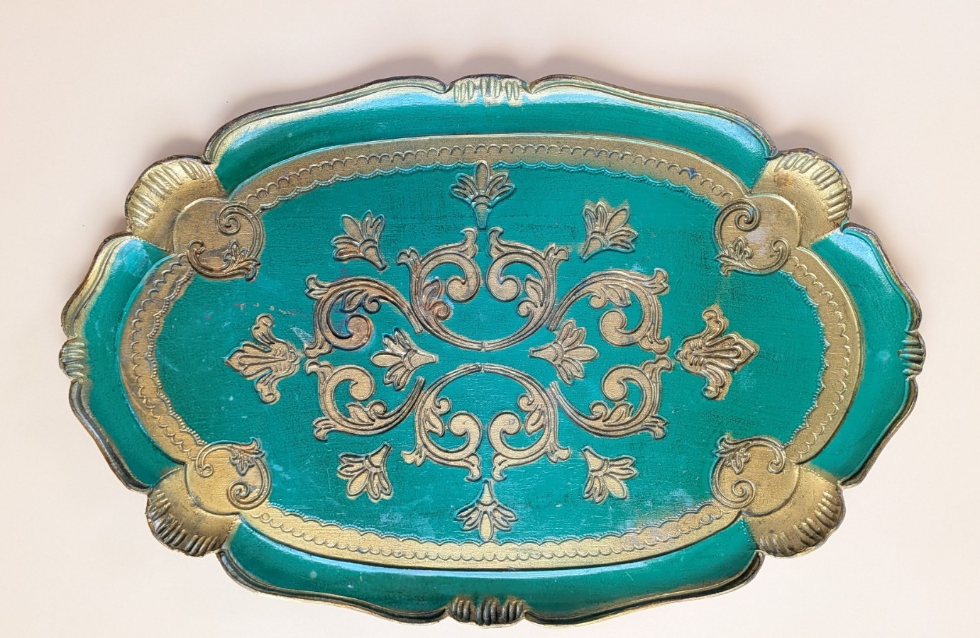 Vintage Italian Florentine Wood Serving Tray Green Gold Guilded Oval 17x11 1960s