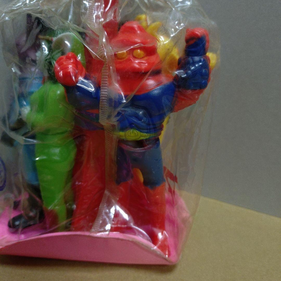 Bullmark Akumaizer 3 Sofubi Set Kaiju Series 5 Figures & Tower Unopened Figure
