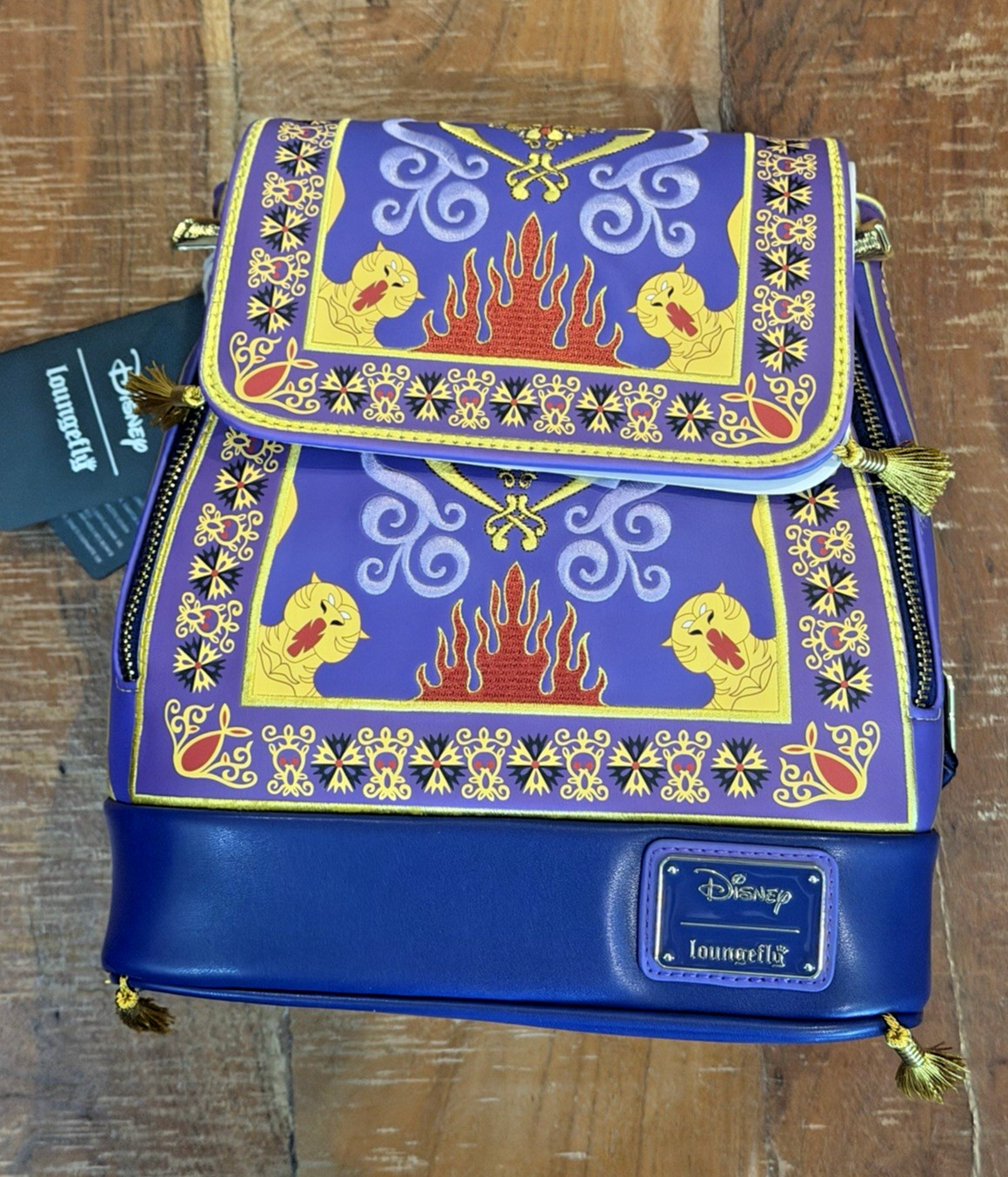 Disney Loungefly Aladdin Magic Carpet Rug Purple Mini Backpack New Exclusive