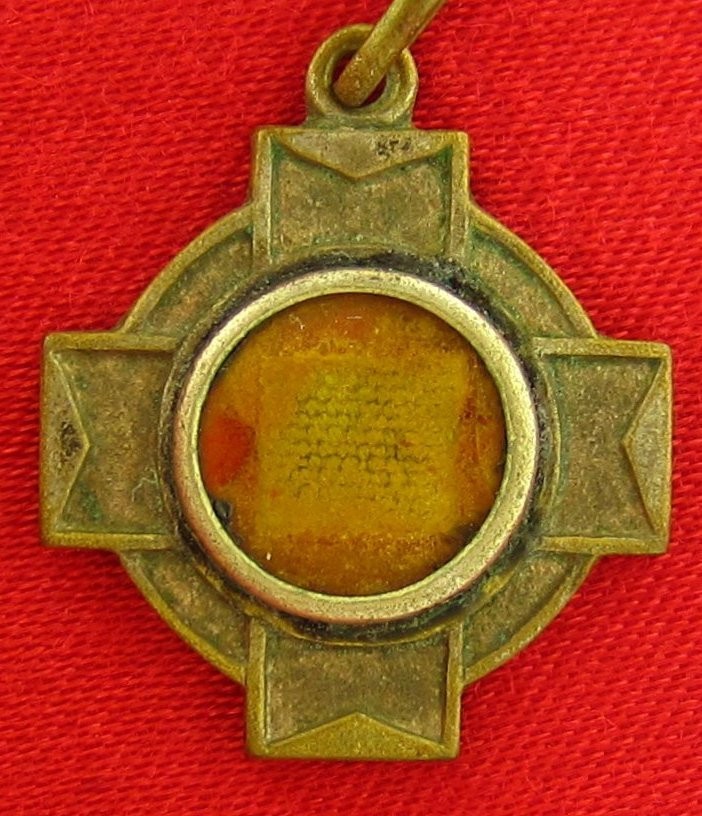 Vintage MARGARET MARY ALACOQUE Relic Medal Catholic RELIC CLOTH Pendant Cross