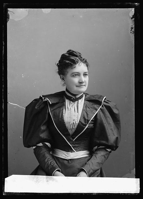Photo:Turner, Mrs. E.R.