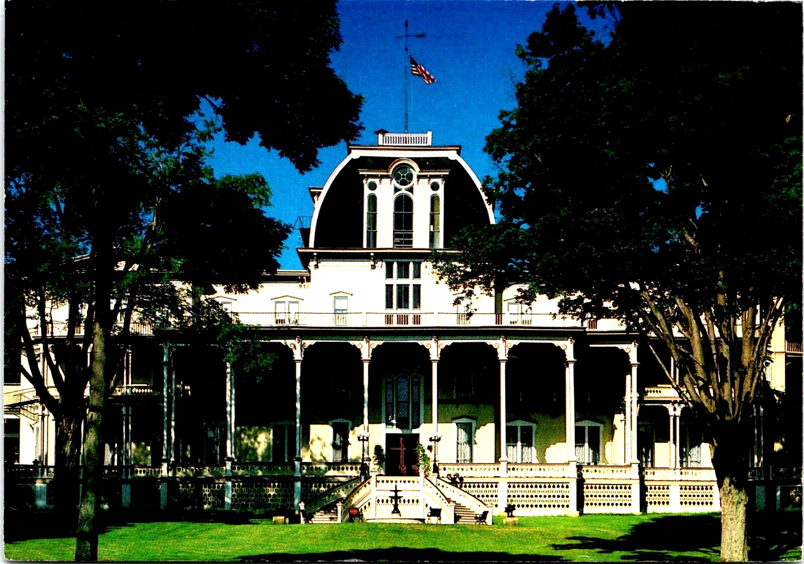 Postcard Athenaeum Hotel Chautauqua Institute New York, 1989, 4\ Postcard Athenaeum Hotel Chautauqua Institute New York, 1989, 4\