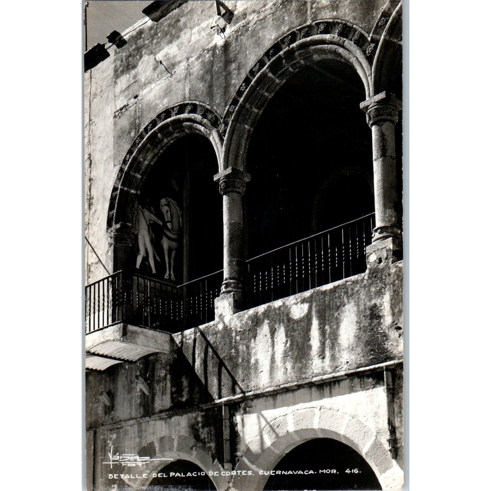DeTalle Del Palacio De Cortés Cuernavaca Mor. Mexico - RPPC Postcard P3-8 DeTalle Del Palacio De Cortés Cuernavaca Mor. Mexico - RPPC Postcard P3-8