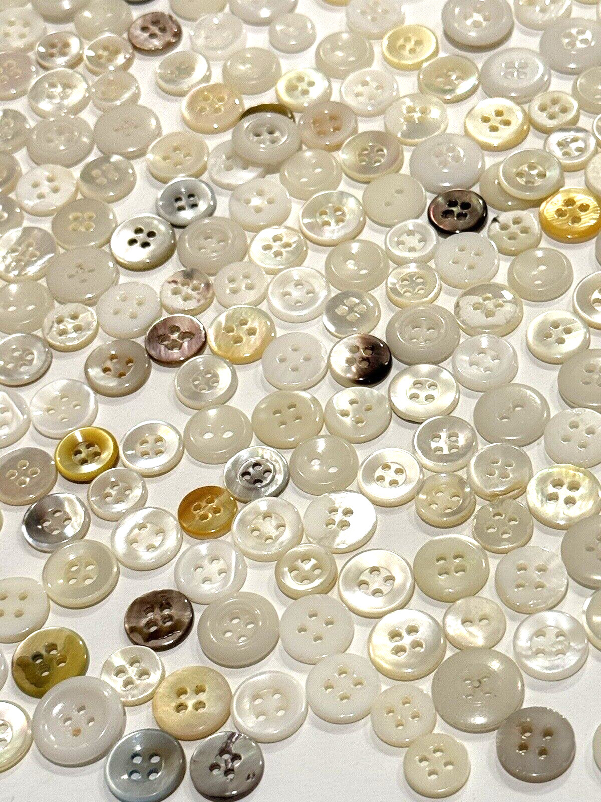 Vintage Sewing Buttons Mixed Lot White Cream Yellow Craft Scrapbook Card 260 CT