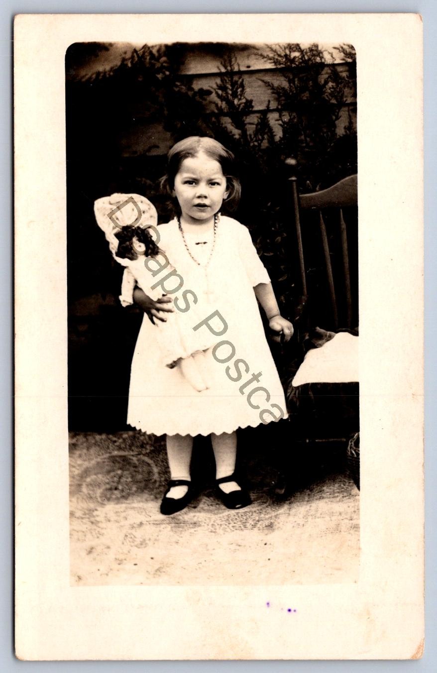 K57/ Cute Child w/ Doll Interesting RPPC Postcard c1910 190