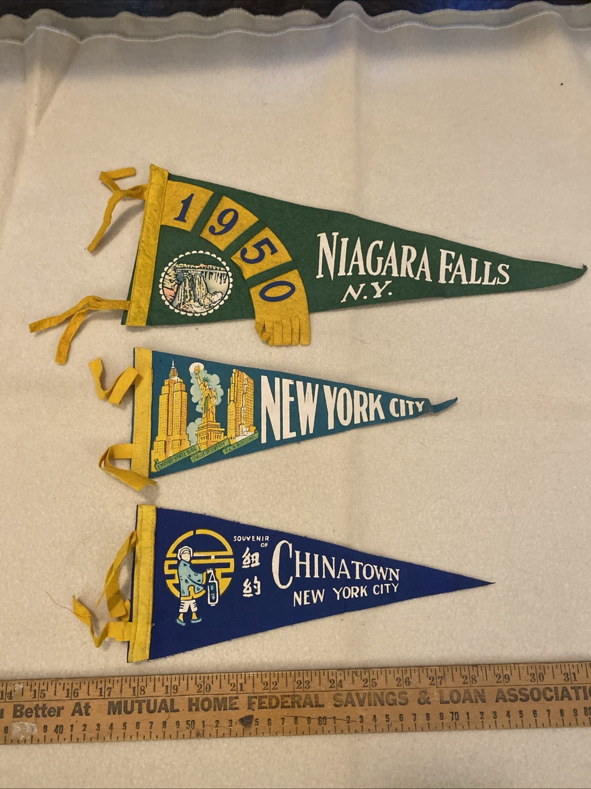 3 Vintage New York Souvenir Felt Pennants Niagara Falls Chinatown 3 Vintage New York Souvenir Felt Pennants Niagara Falls Chinatown