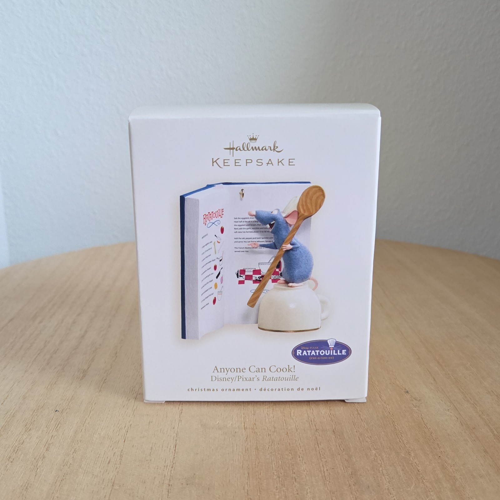 HALLMARK 2007 DISNEY PIXAR RATATOUILLE ANYONE CAN COOK REMY KEEPSAKE NIB HALLMARK 2007 DISNEY PIXAR RATATOUILLE ANYONE CAN COOK REMY KEEPSAKE NIB