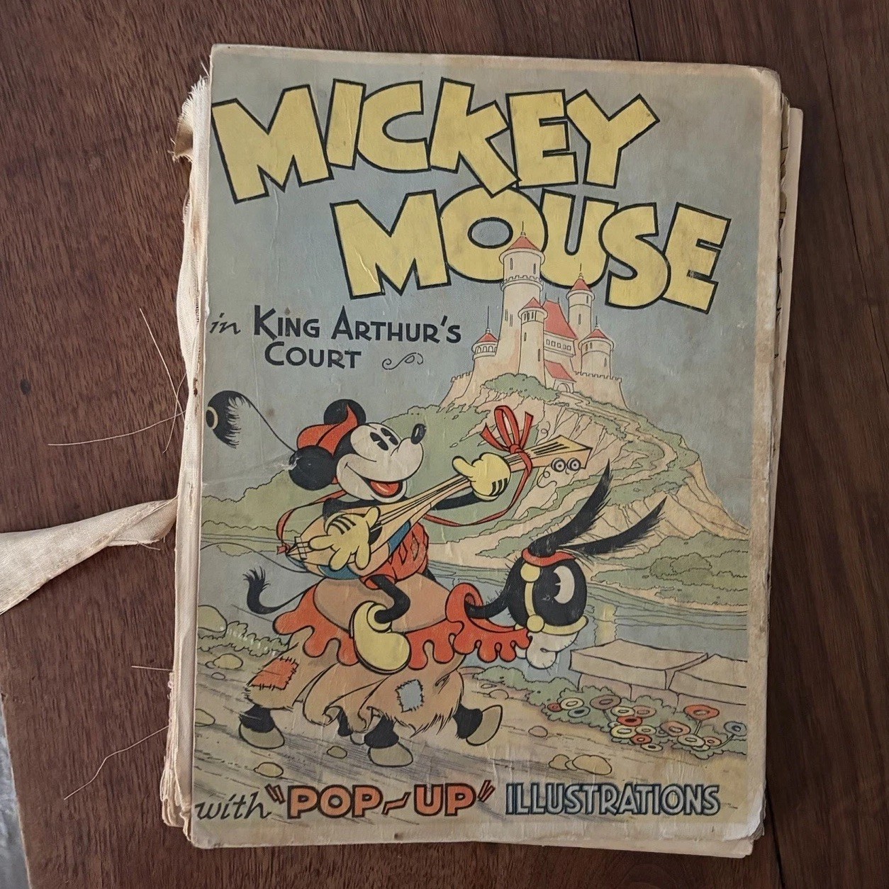 RARE 1933 First Edition Mickey Mouse in King Arthur's Court Pop-Up Book Disney