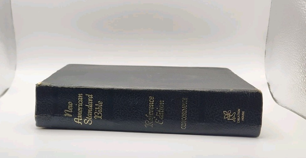 Vintage 1970s NASB New American Standard Bible Reference Edition Creation House Vintage 1970s NASB New American Standard Bible Reference Edition Creation House