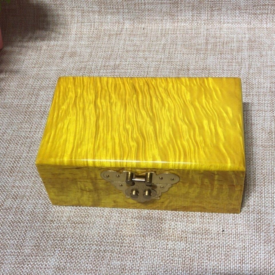 Golden Nanmu Jewelry Box 15×9×6cm Luxury Solid Wood Jewelry Storage Box hot Golden Nanmu Jewelry Box 15×9×6cm Luxury Solid Wood Jewelry Storage Box hot