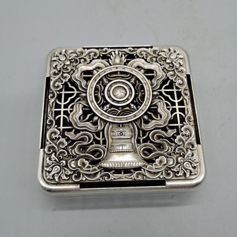 Tibetan-silver Ornate Etched Carving Incense Burner Aromatherapy Box Antique Tibetan-silver Ornate Etched Carving Incense Burner Aromatherapy Box Antique