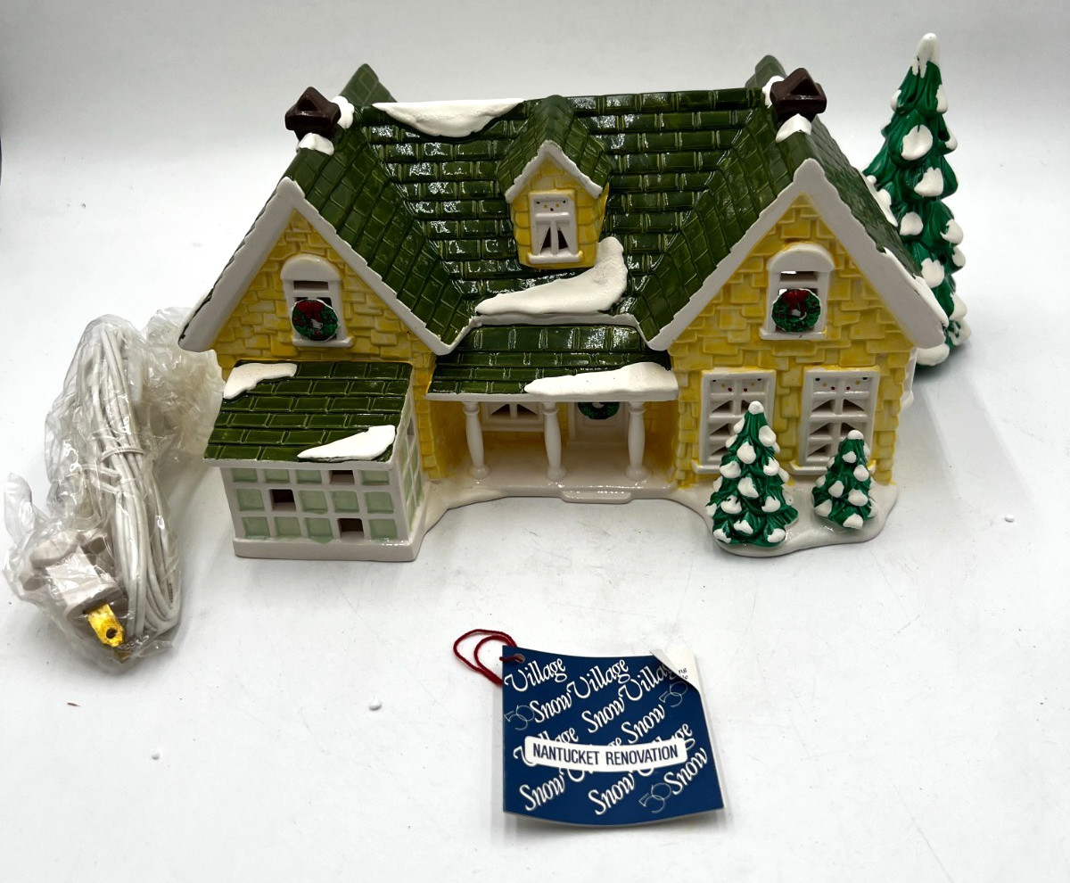 Department 56 Original Snow Village Nantucket Renovation 54411 1993 w/ Box Department 56 Original Snow Village Nantucket Renovation 54411 1993 w/ Box