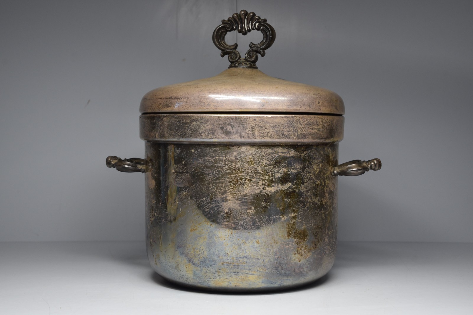 Vintage F. B. Rogers Ilver Co Ice Bucket Crown Stamp Silver Plate 6612 Barware
