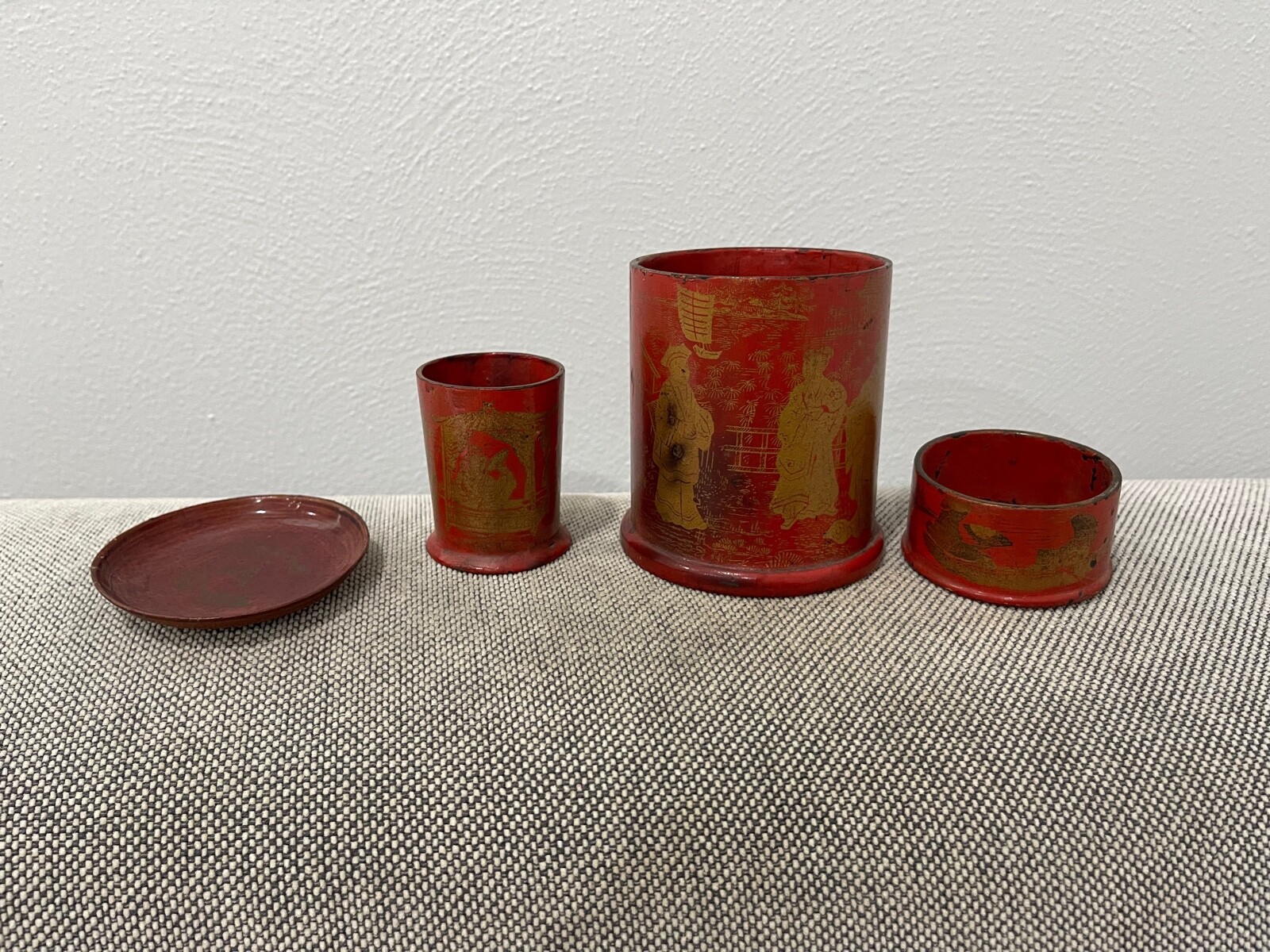 Antique Group of 4 Chinese or Japanese Lacquer Dishes w/ Figures Decoration Antique Group of 4 Chinese or Japanese Lacquer Dishes w/ Figures Decoration