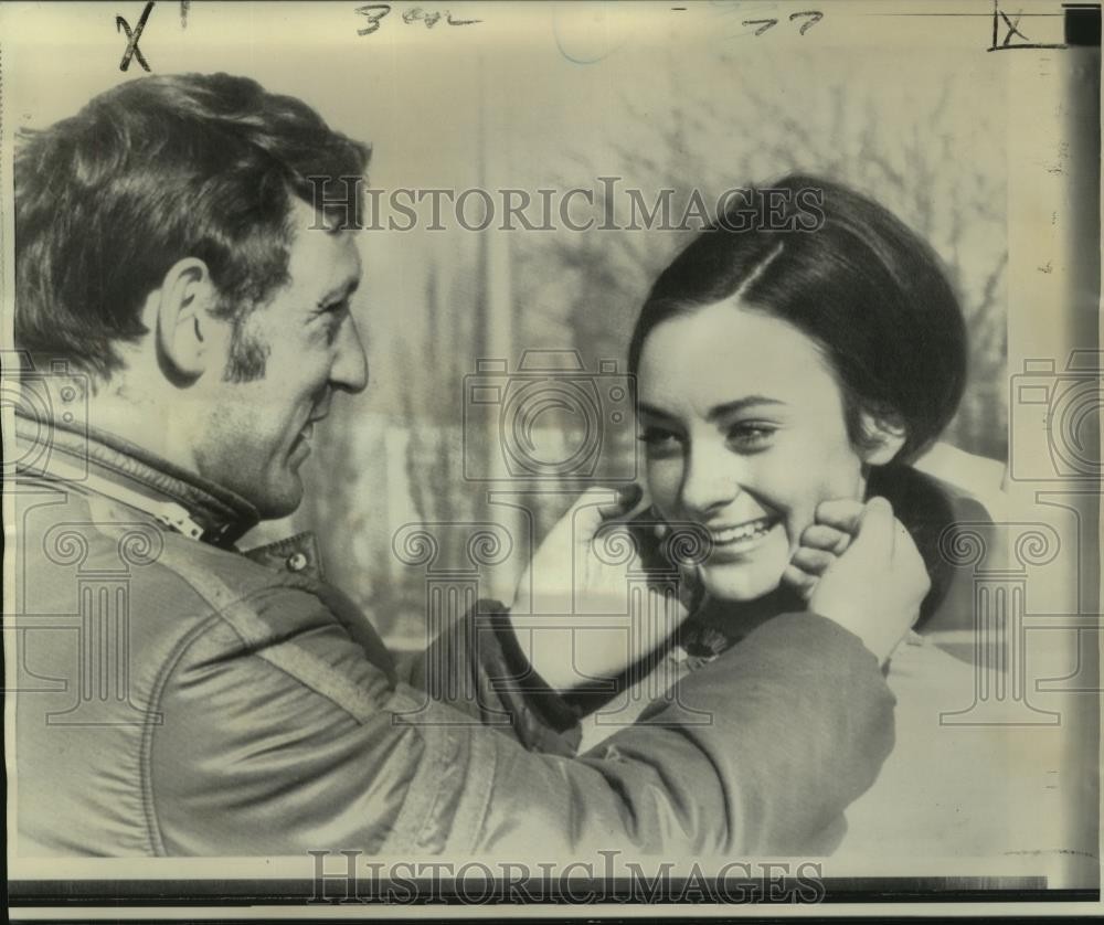 1968 Press Photo Peggy Fleming, Figure Skating Champion at Grenoble France 1968 Press Photo Peggy Fleming, Figure Skating Champion at Grenoble France