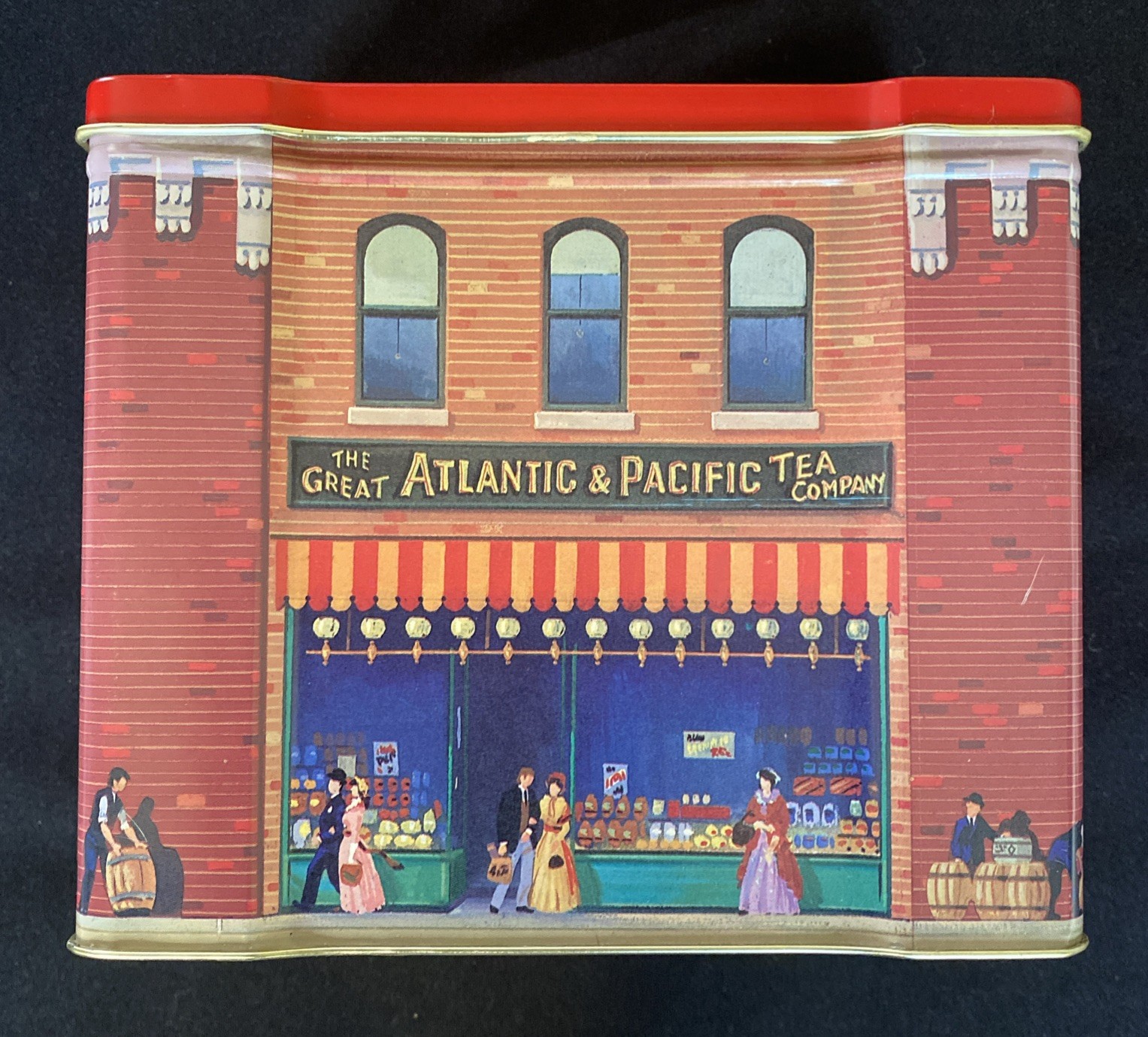 Vintage A&P Economy Store 1984 125th Anniversary Tin featuring 1912 Store Front Vintage A&P Economy Store 1984 125th Anniversary Tin featuring 1912 Store Front