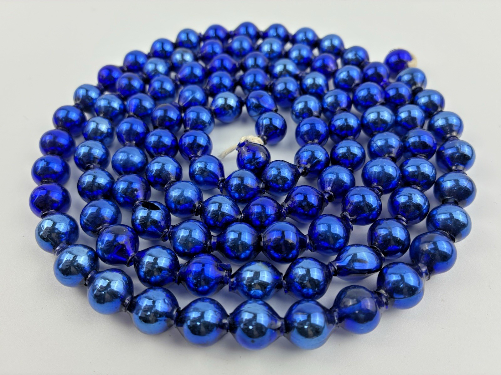 4ft 3in Vintage COBALT BLUE Mercury Glass Beaded Christmas Garland Strand, 1/2\