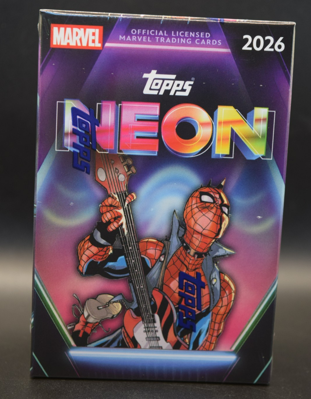 New 2026 TOPPS NEON MARVEL VALUE BLASTER BOX (35 Cards) Sealed