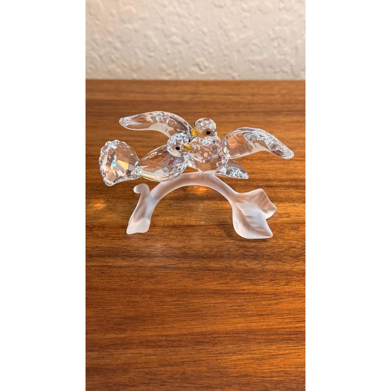 Swarovski SCS 1989 Amour Turtledoves 117895 Retired Crystal Figurine