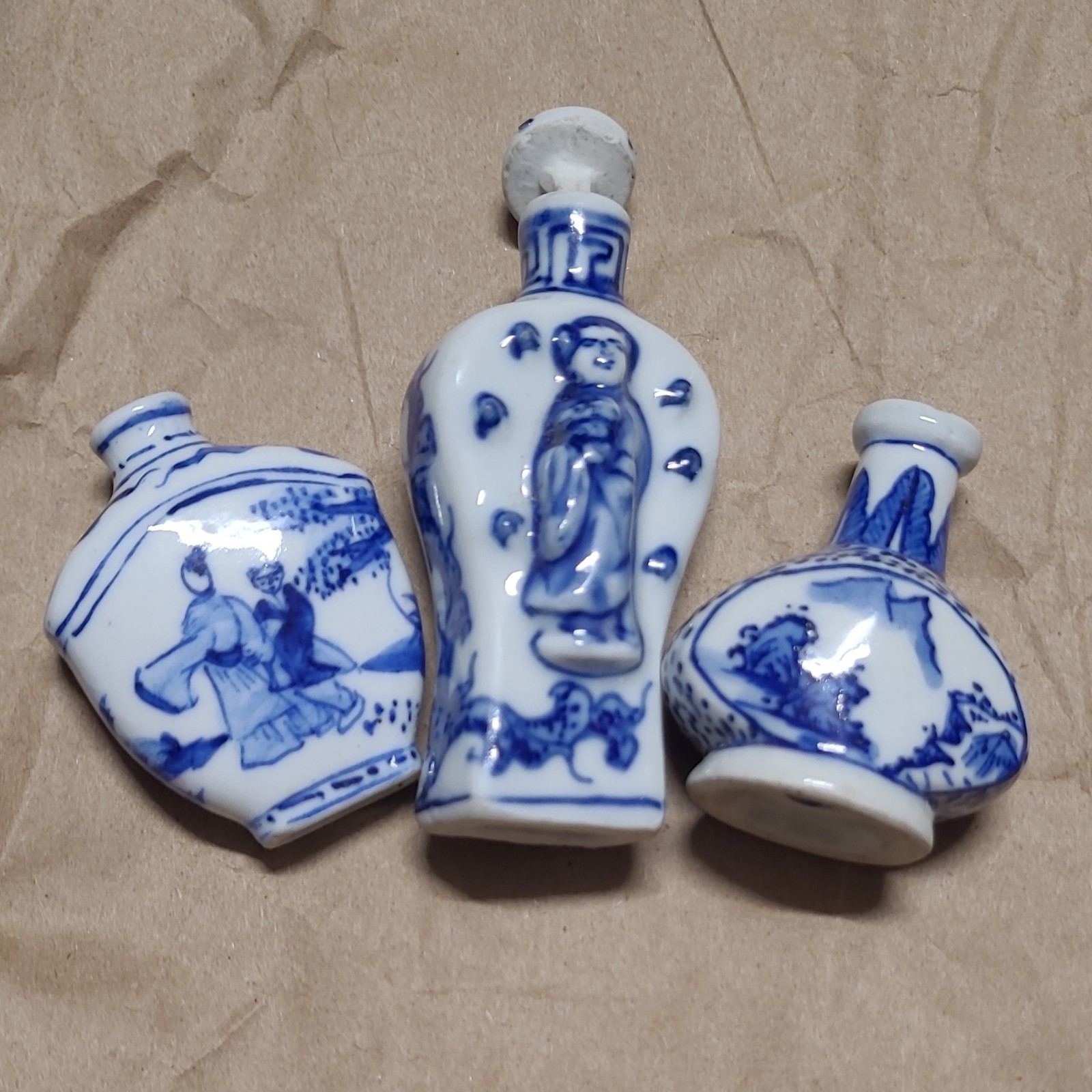 Vintage Chinese Blue & White Porcelain Snuff Bottles - Set of 3 w Artemisia Leaf