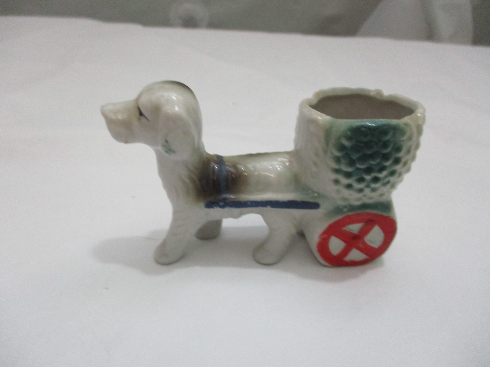 VTG, Ceramic Dog Pulling Cart Toothpick/Planter/Matchstick Holder Japan VTG, Ceramic Dog Pulling Cart Toothpick/Planter/Matchstick Holder Japan
