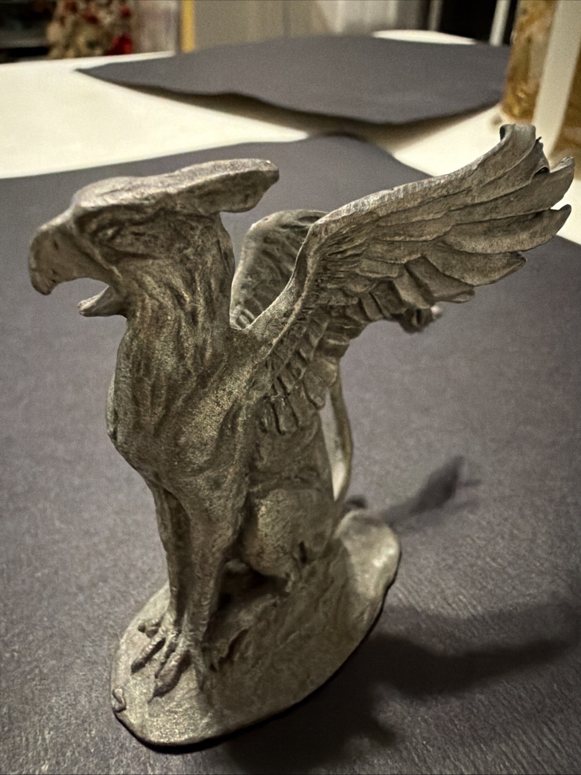 Gallo Pewter Mythological Griffin Figurine Heavy Metal Gryphon Statue LOTR GOT
