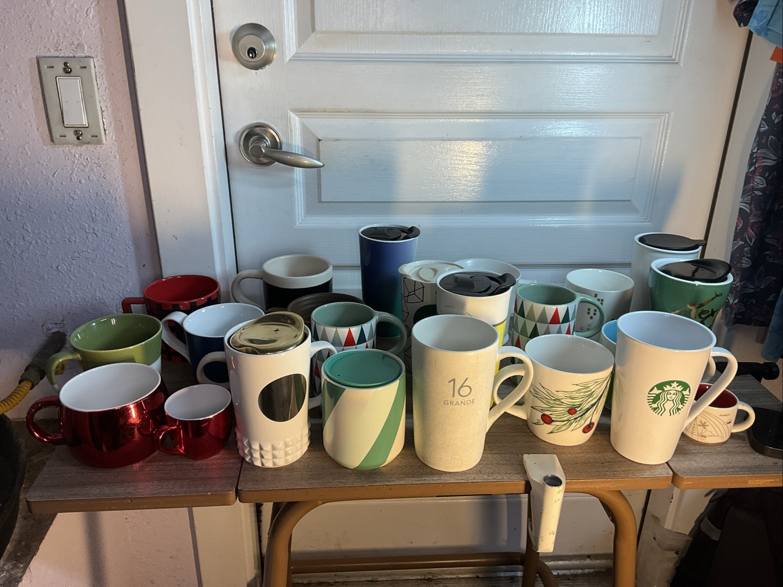 Lot Of 25 Starbucks Ceramic To Go Tumblers, Mugs & Ceramic Lids