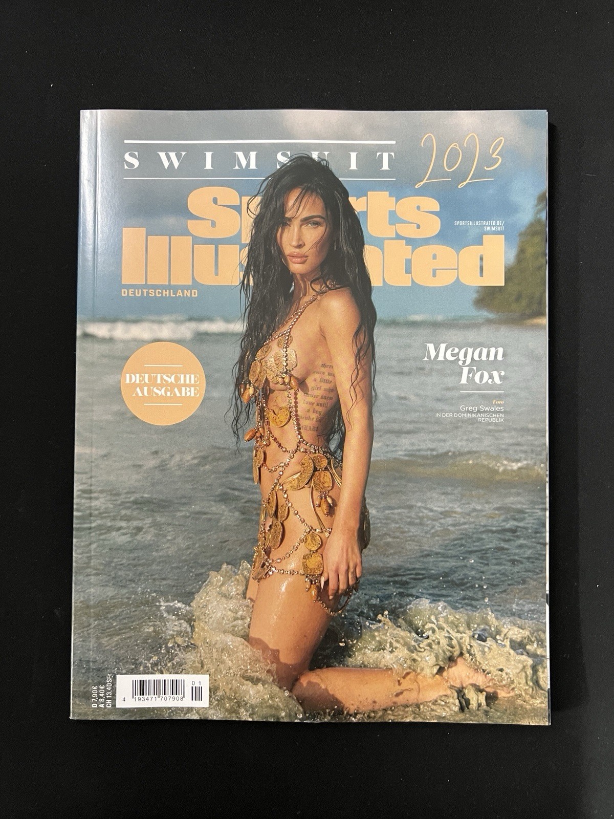 Sports Illustrated Swimsuit 2023 Megan Fox Cover German Print
