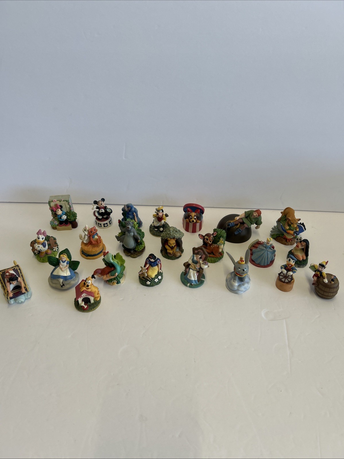 Lot of 23 Vintage 1998 Lenox Disney Magic Thimble Figurines Collection MOVIES Lot of 23 Vintage 1998 Lenox Disney Magic Thimble Figurines Collection MOVIES